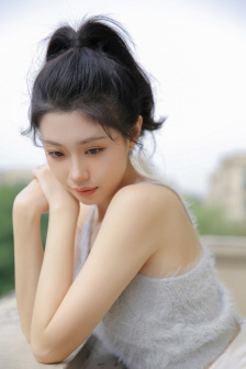 迷人的保姆线观高清